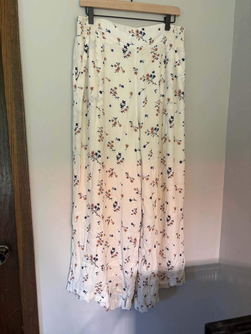 American Eagle Women's High-Waist Boho Floral Smocked Waist Wide-Leg Pants Sz XL